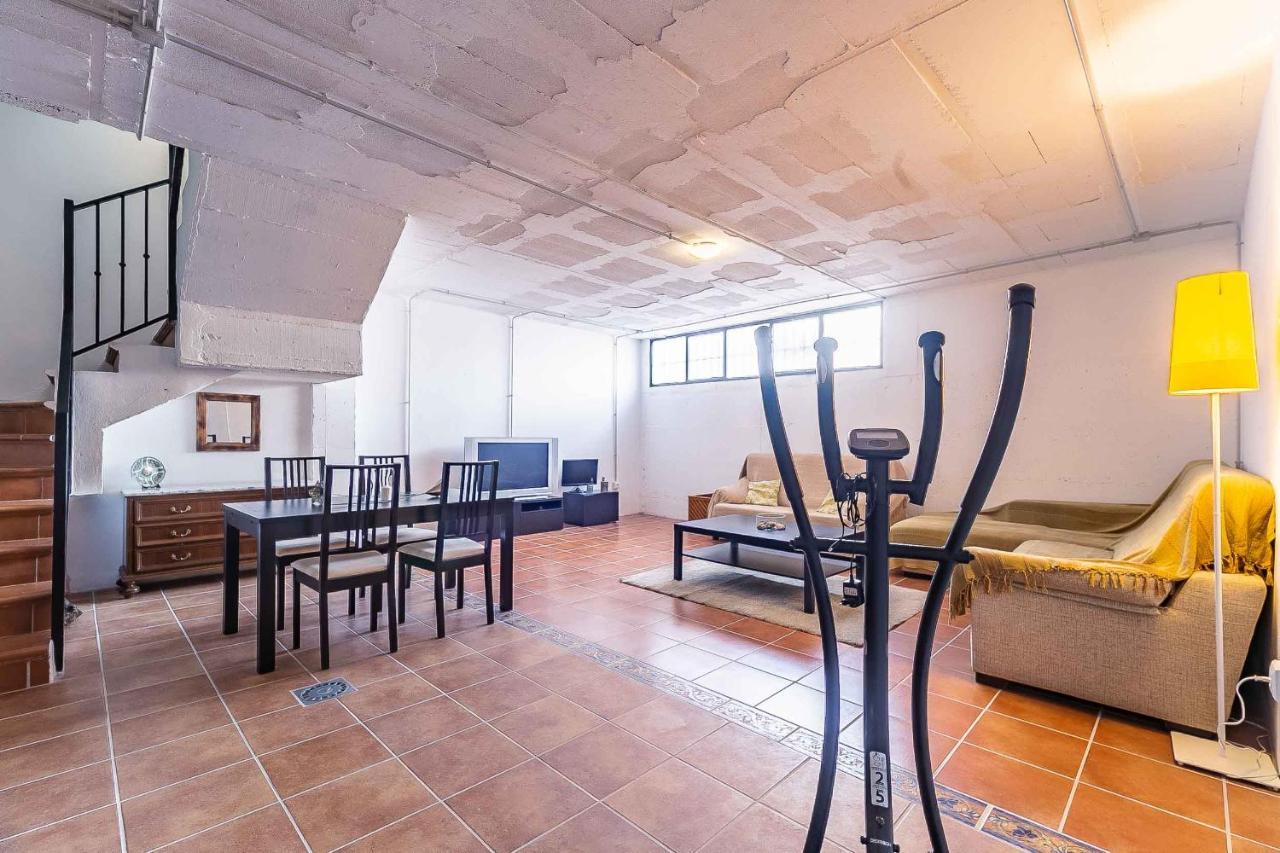 Casita En El Paraiso Cuevas del Becerro Exterior foto