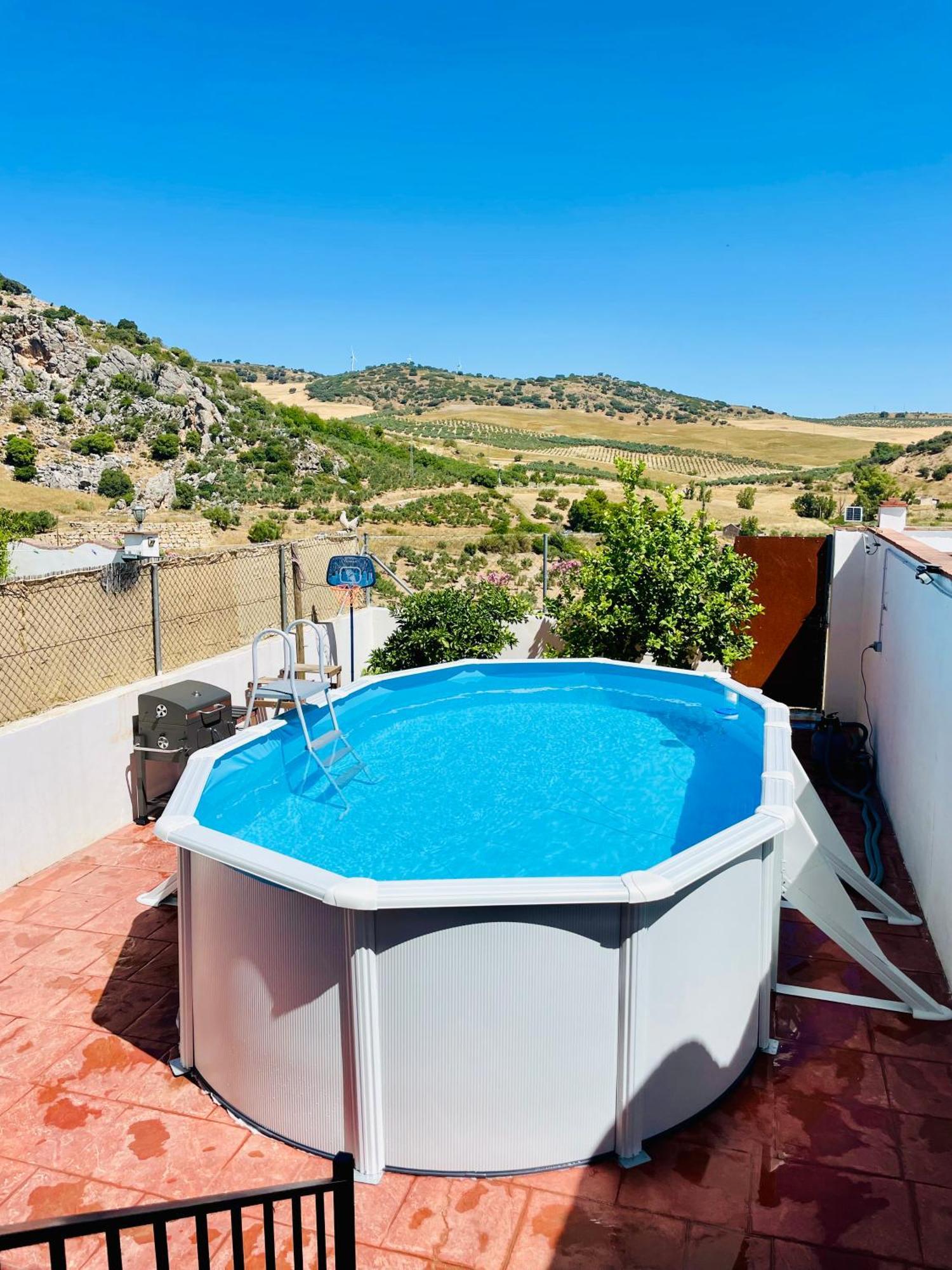 Casita En El Paraiso Cuevas del Becerro Exterior foto